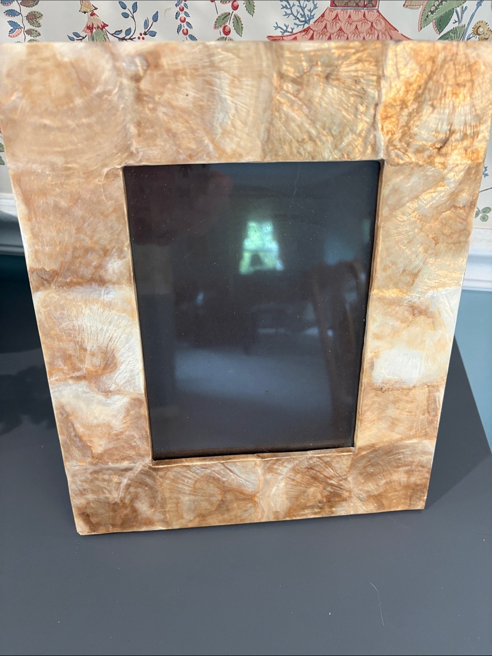 Neutral Shell-Effect Picture Frame - Natural Beige - Picture 3 of 4